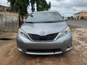 Toyota Sienna LE 7 Passenger 2012 Gray