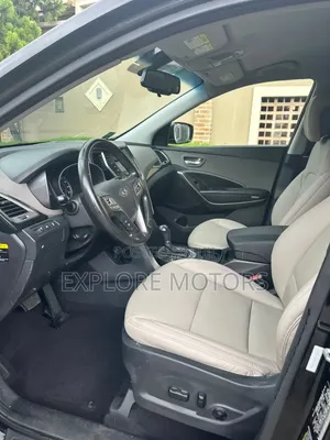 Hyundai Santa Fe 2013 Black