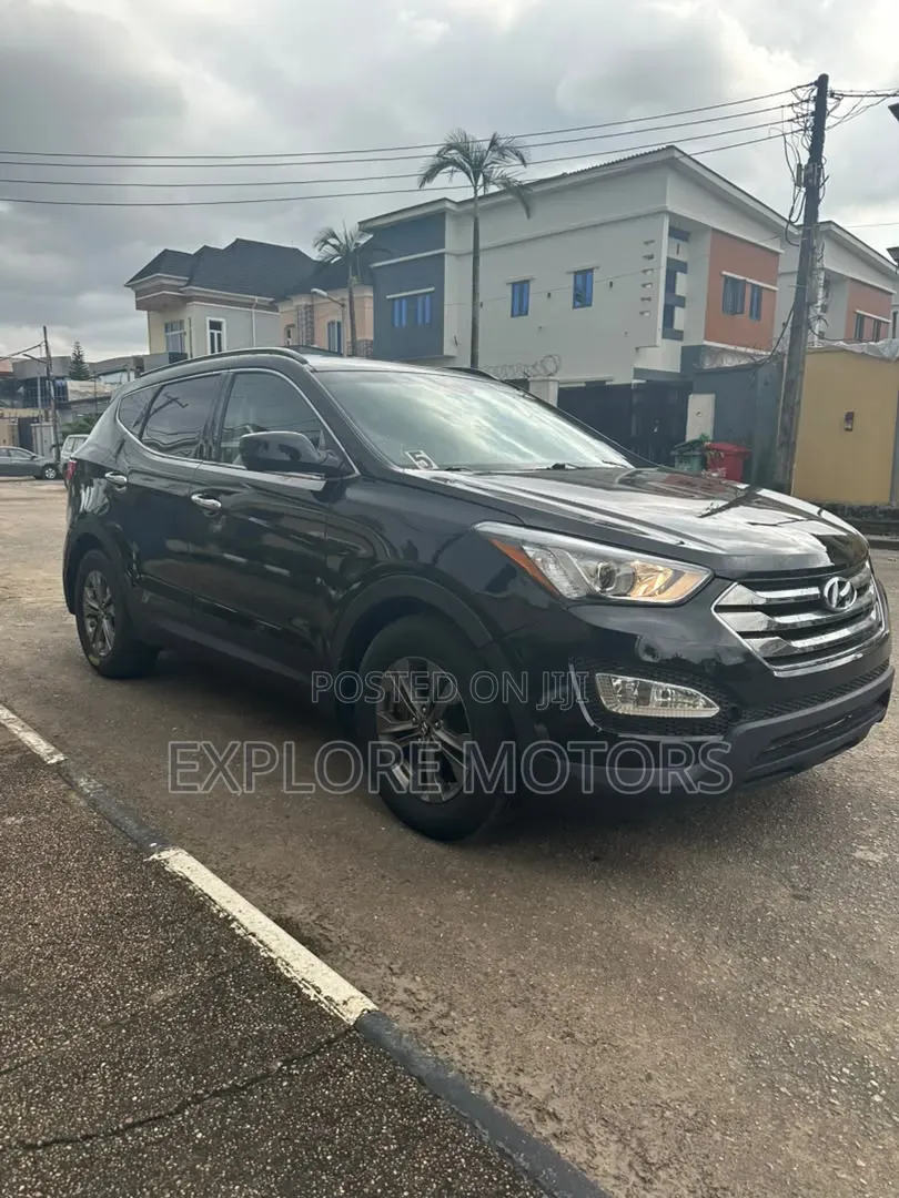 Hyundai Santa Fe 2013 Black
