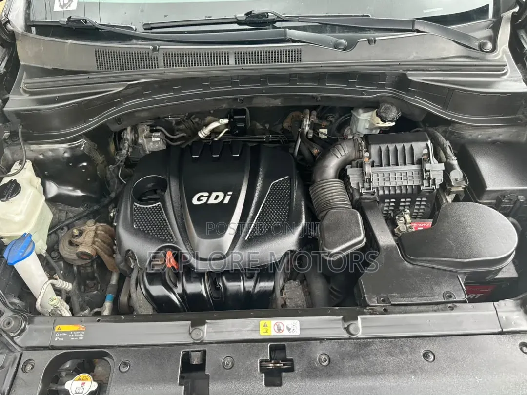 Hyundai Santa Fe 2013 Black