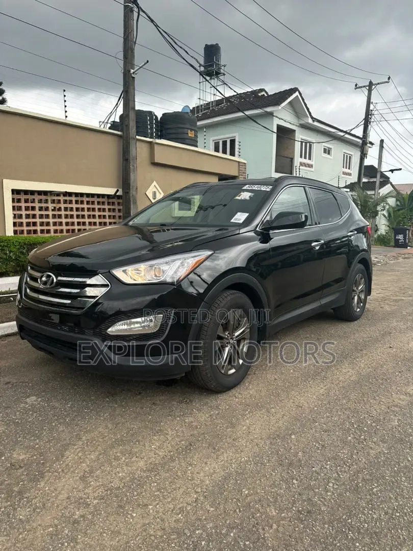 Hyundai Santa Fe 2013 Black