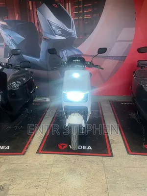New Yadea T5 2025 White