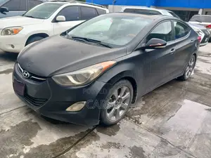 Hyundai Elantra Limited 2011 Matt Black