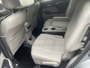 Toyota Highlander 2014 Silver