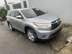 Toyota Highlander 2014 Silver