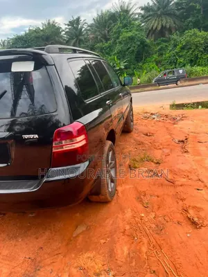 Toyota Highlander 2004 Black