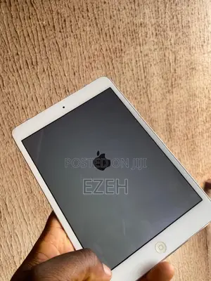 Apple iPad mini 2 32 GB Silver