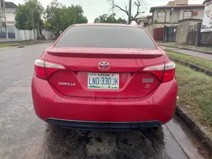 Toyota Corolla 2015 Red