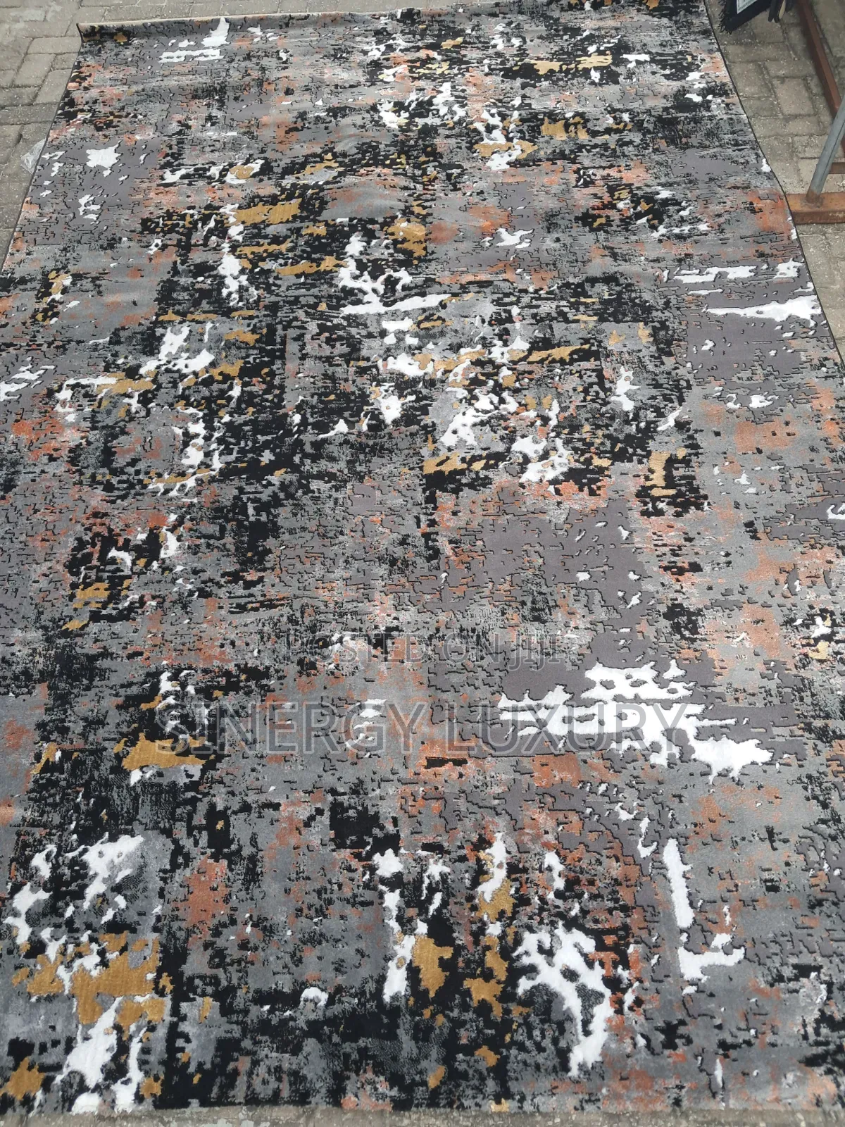 7x10fts Multiple Color Premium Turkish Rug