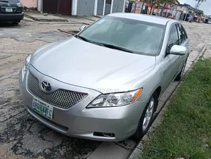 Toyota Camry 2009 Silver