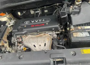 Toyota RAV4 Sport 2007 Gold