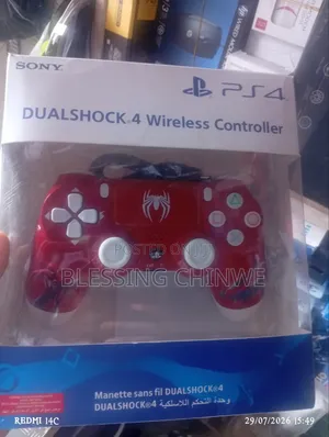 Play Station (PS4) Game Pad