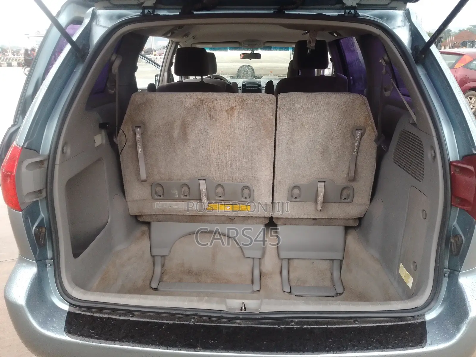 Toyota Sienna 2006 Blue