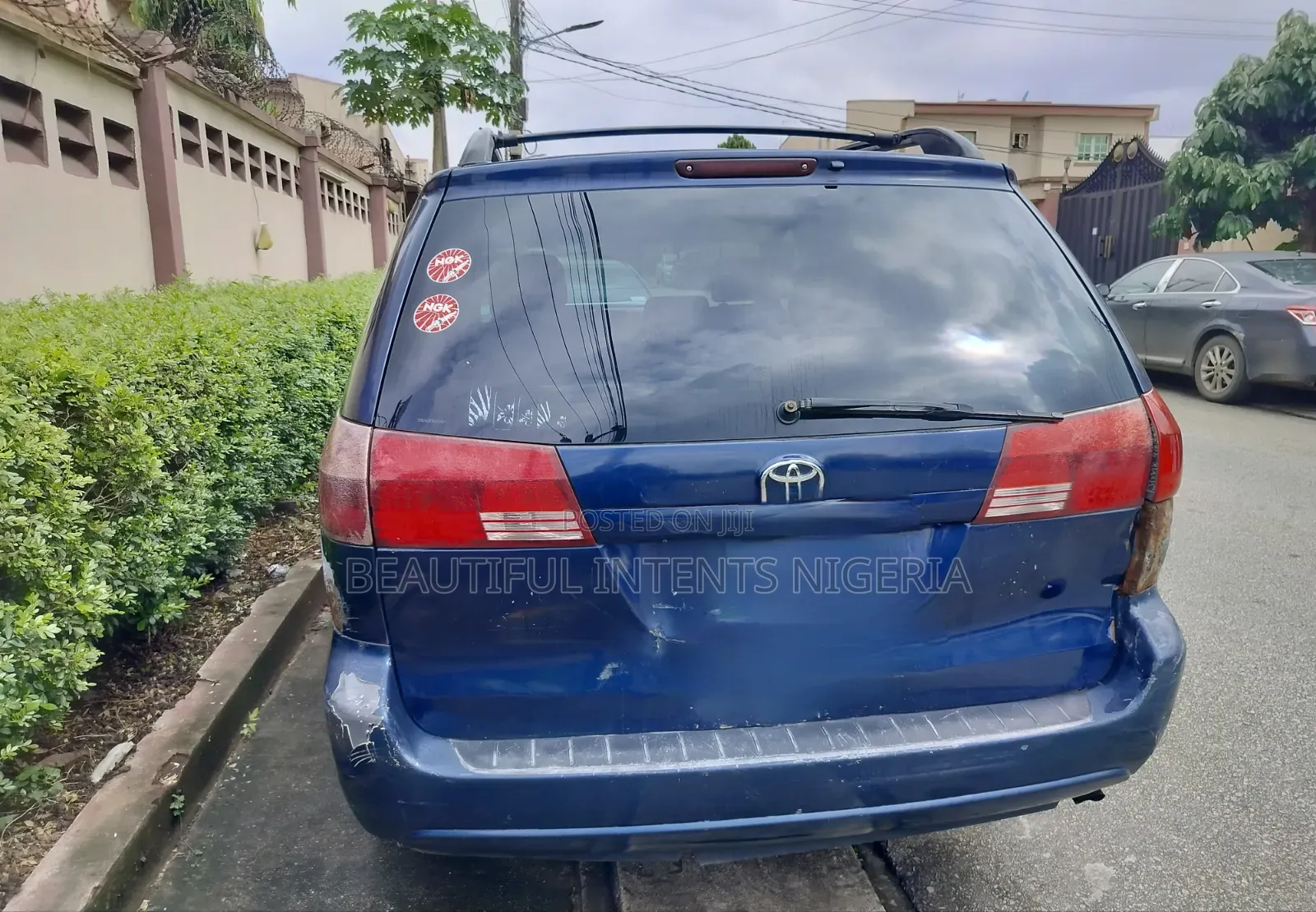 Toyota Sienna 2005 Blue