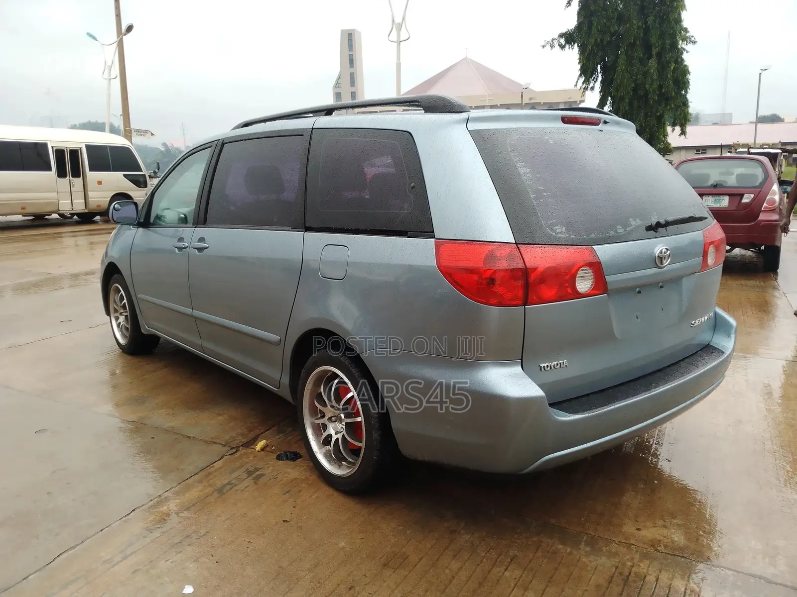 Toyota Sienna 2006 Blue