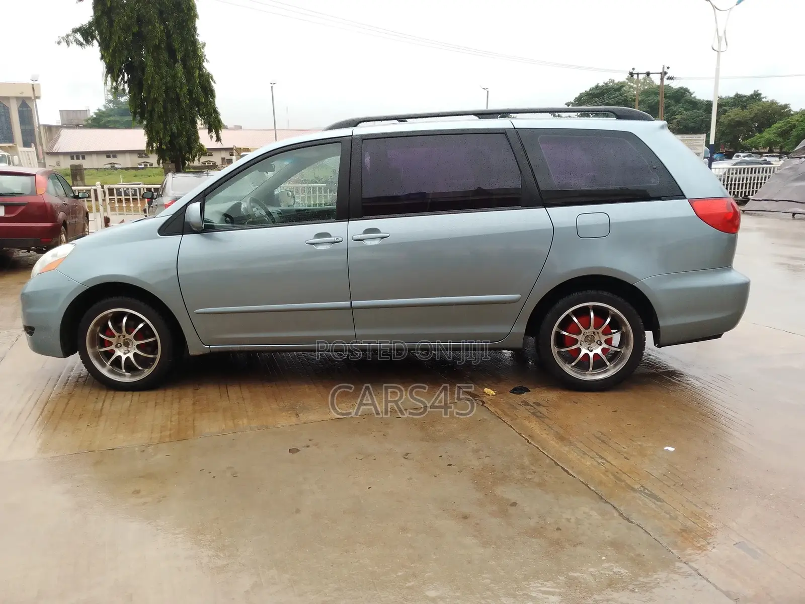 Toyota Sienna 2006 Blue