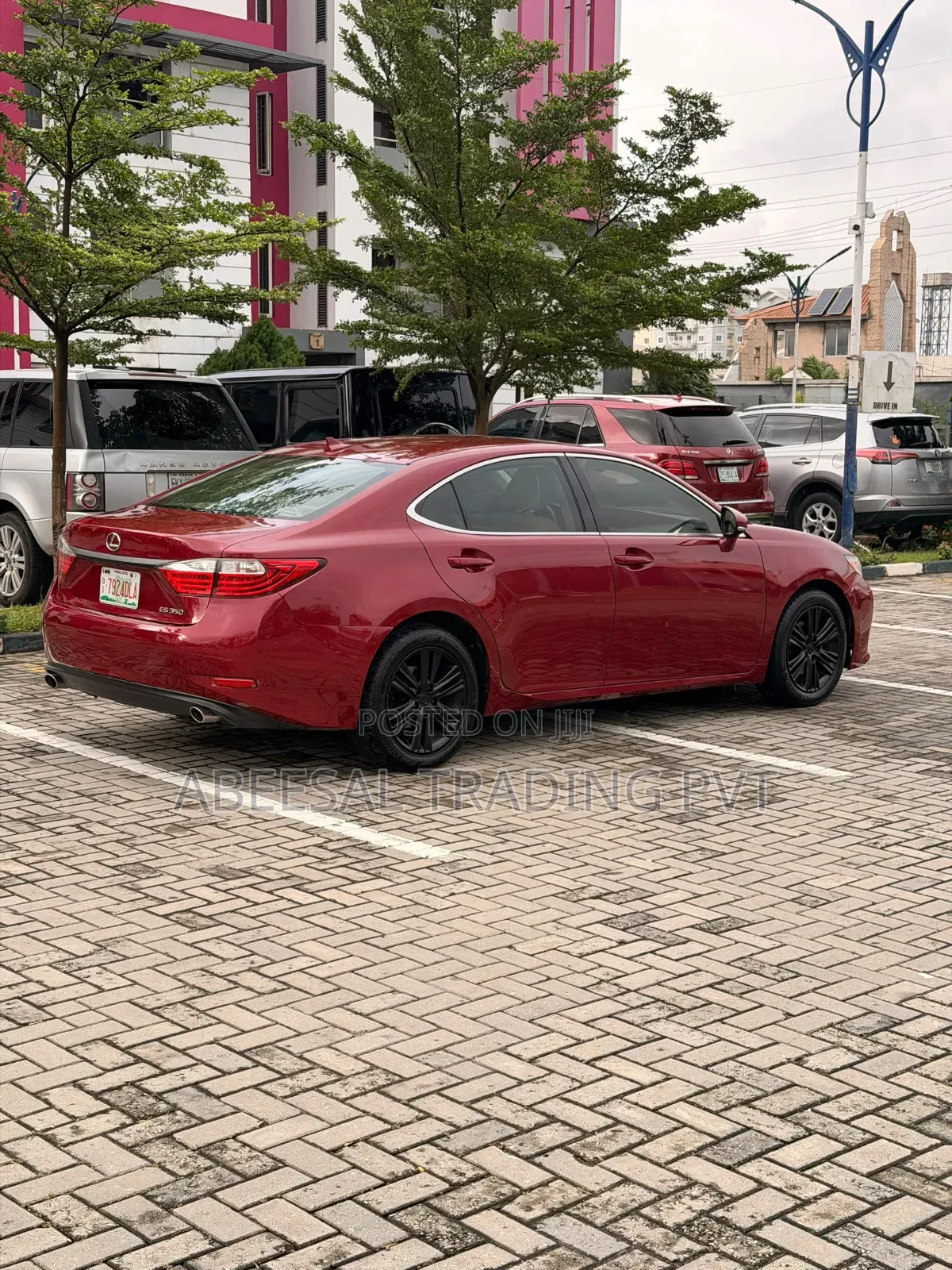 Lexus ES 2013 Red