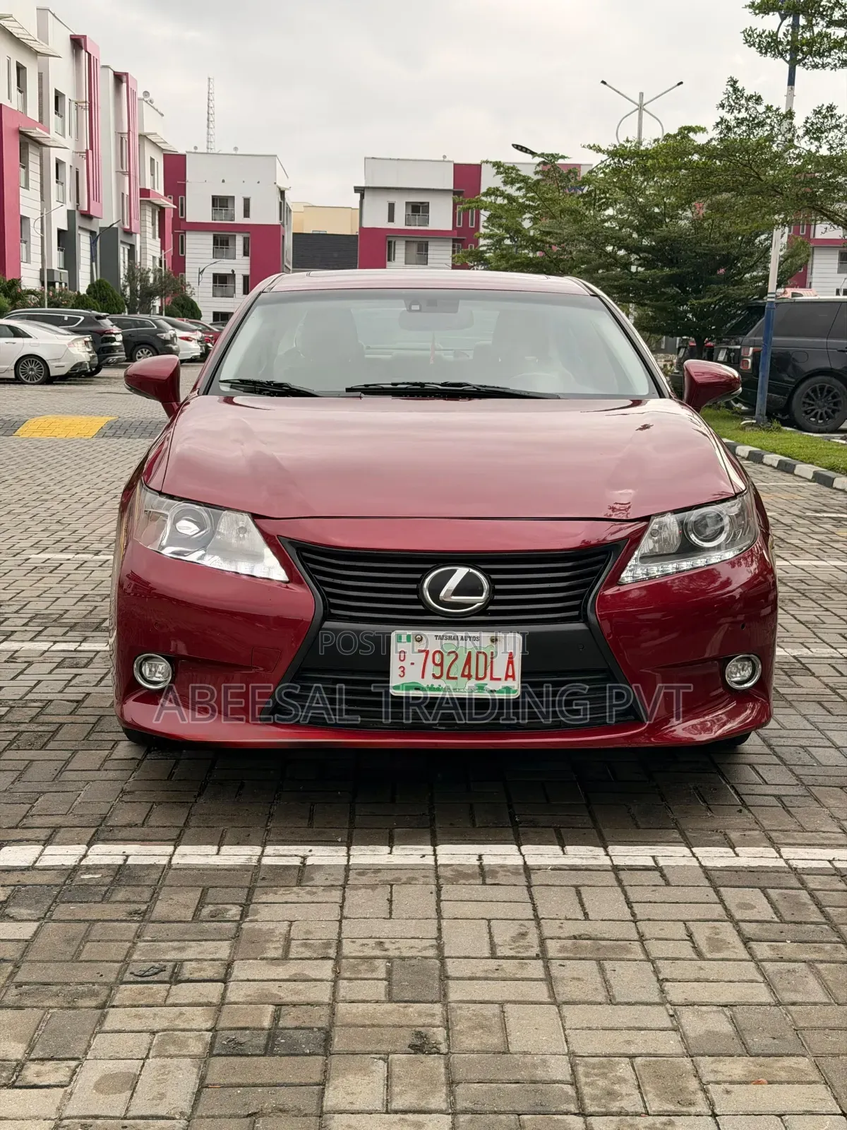Lexus ES 2013 Red