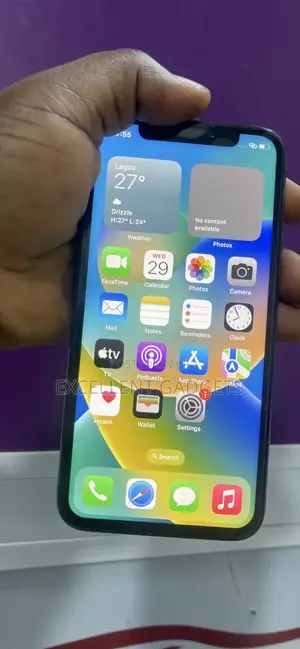 Apple iPhone X 64 GB Black