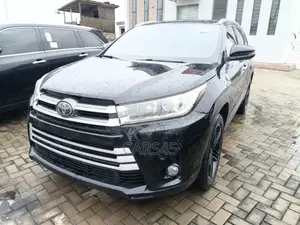 Toyota Highlander 2018 Black