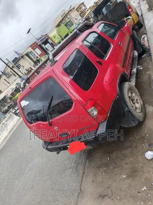 Nissan Xterra Automatic 2000 Red