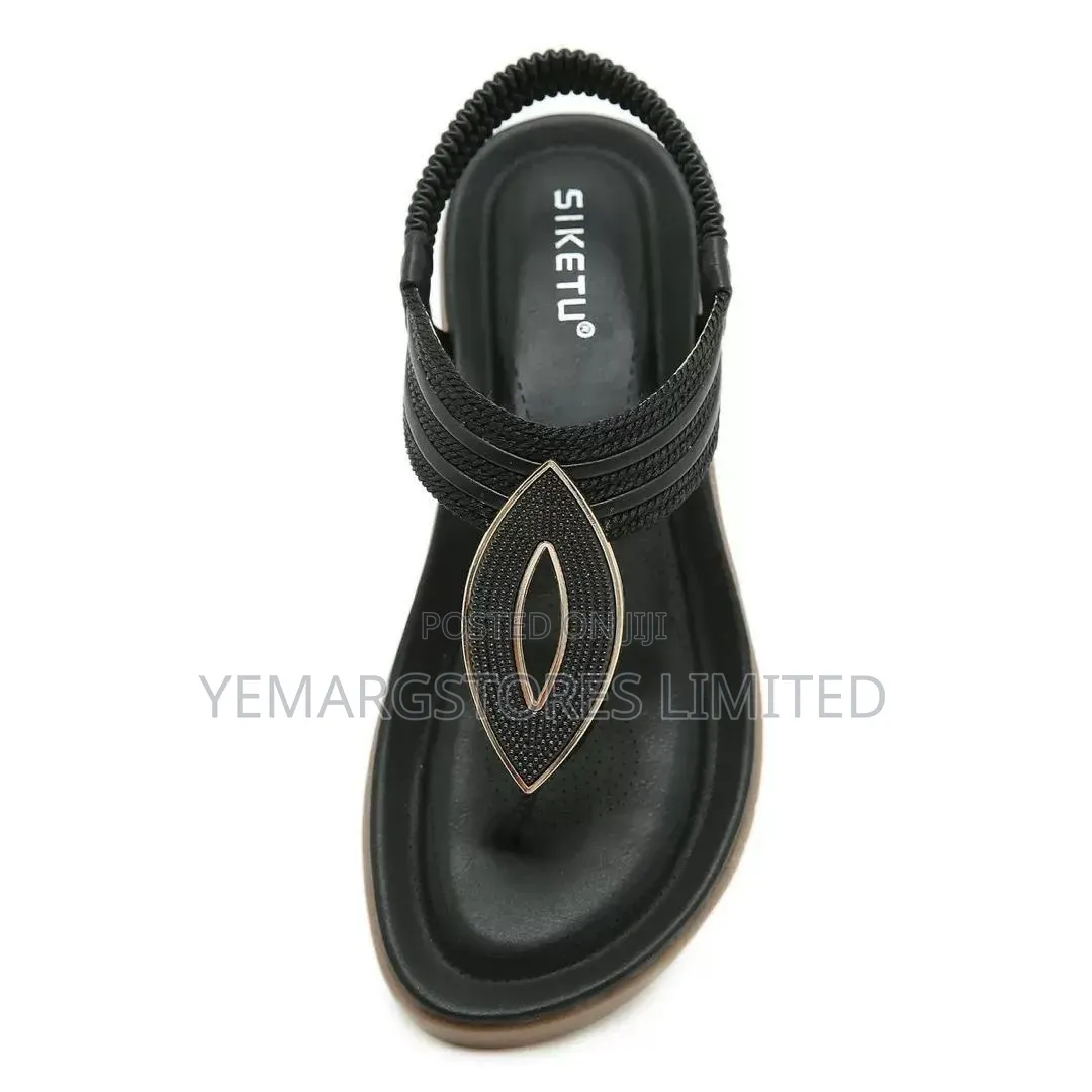 Lady's Feet Wear