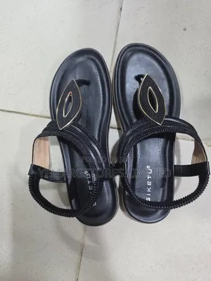 Lady's Feet Wear