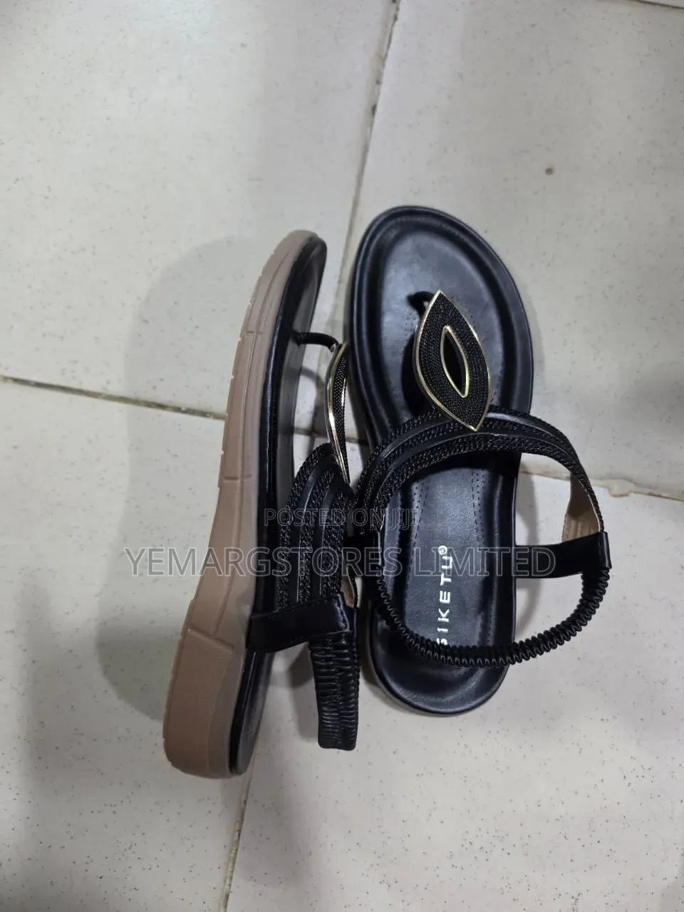 Lady's Feet Wear