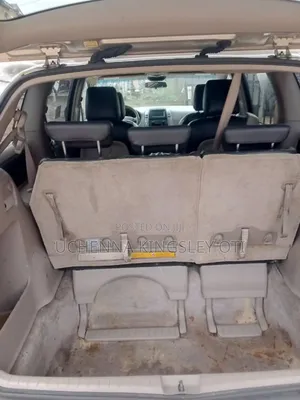 Toyota Sienna 2009 Gold