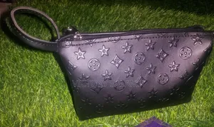 Purse Available for Pickup