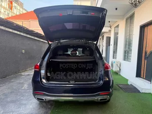 Mercedes-Benz GLE-Class 2021 Blue