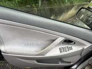 Toyota Camry LE 4dr Sedan (2.5L 4cyl 6AM) 2010 Gray