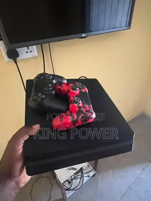 Black Ps4 Slim