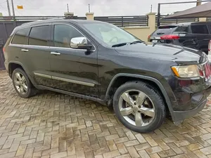 Jeep Grand Cherokee 2012 Black