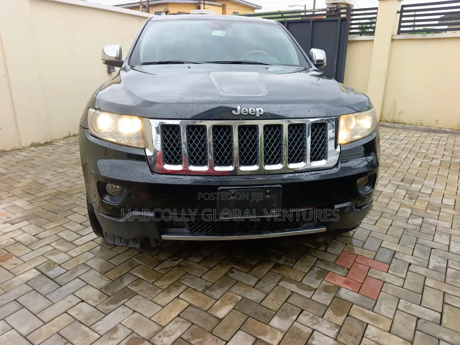 Jeep Grand Cherokee 2012 Black
