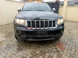 Jeep Grand Cherokee 2012 Black