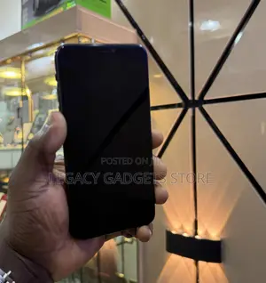 Apple iPhone 11 Pro Max 64 GB Black