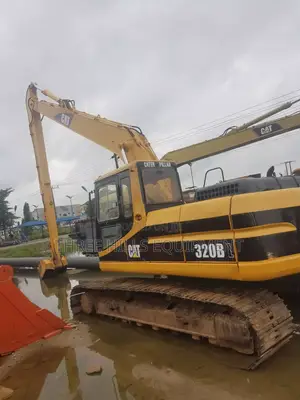 Long Boom CAT320bl