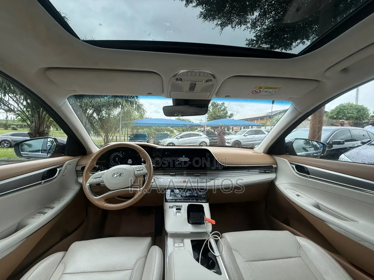 Hyundai Azera 2017 Black
