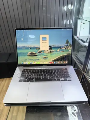 Laptop Apple MacBook Pro 2019 32GB Intel Core i9 SSD 512GB
