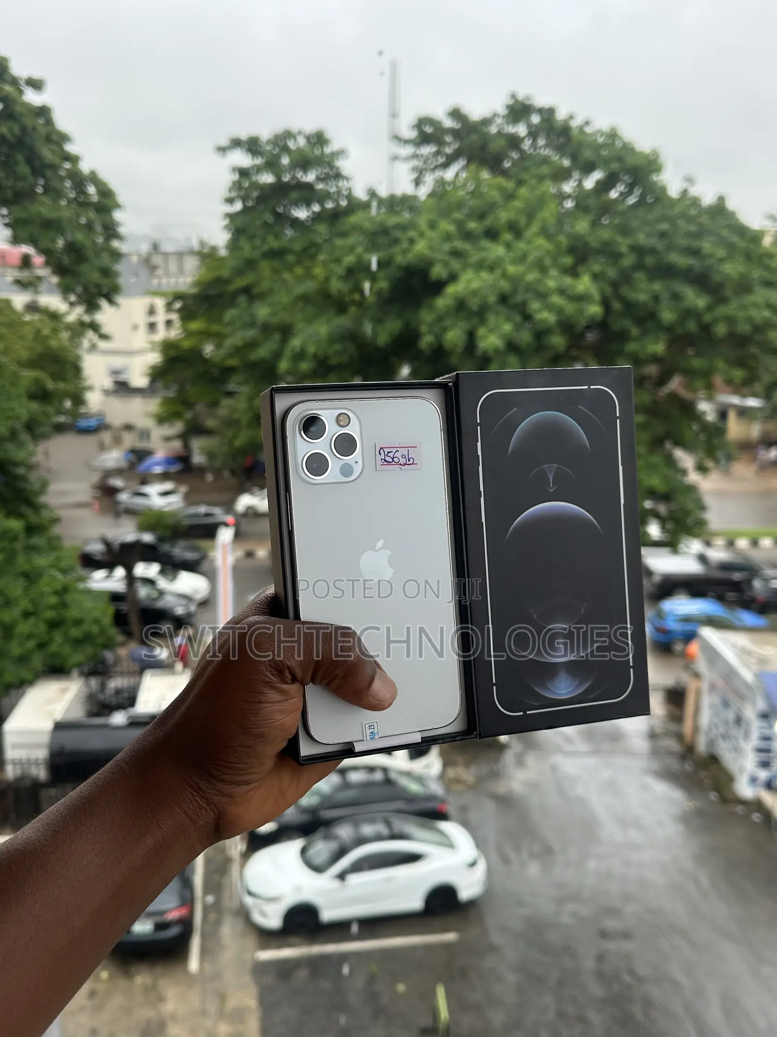 New Apple iPhone 12 Pro 256 GB Silver