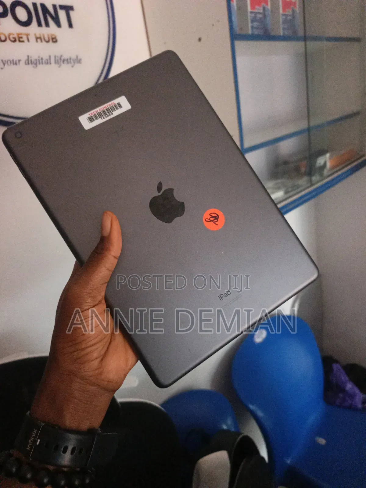 Apple iPad 10.2 (2019) 32 GB Gray