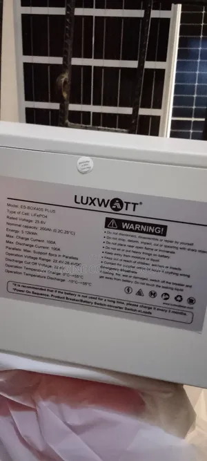 5.12kwh 25.6v Luxwatt Lithium Battery