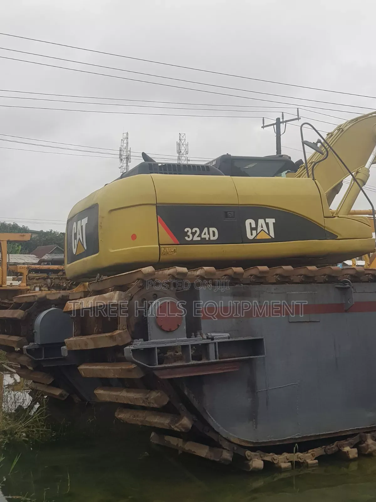 Swamp Buggie CAT324D