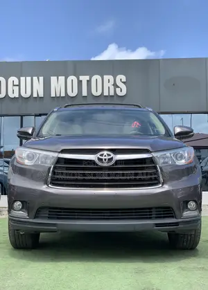 Toyota Highlander Limited 4dr SUV AWD (3.5L 6cyl 6A) 2015 Gray