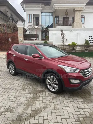 Hyundai Santa Fe 2013 Red