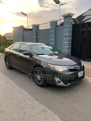 Toyota Camry 2012 Gray