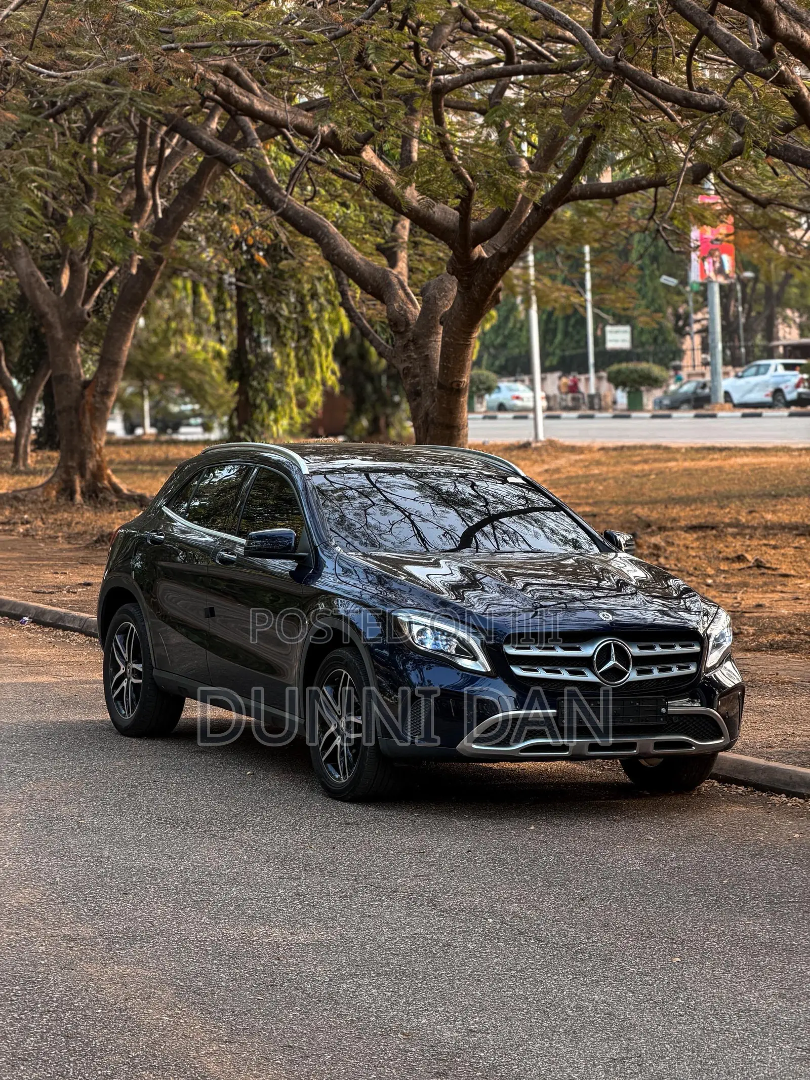 Mercedes-Benz GLA-Class 2018 Blue