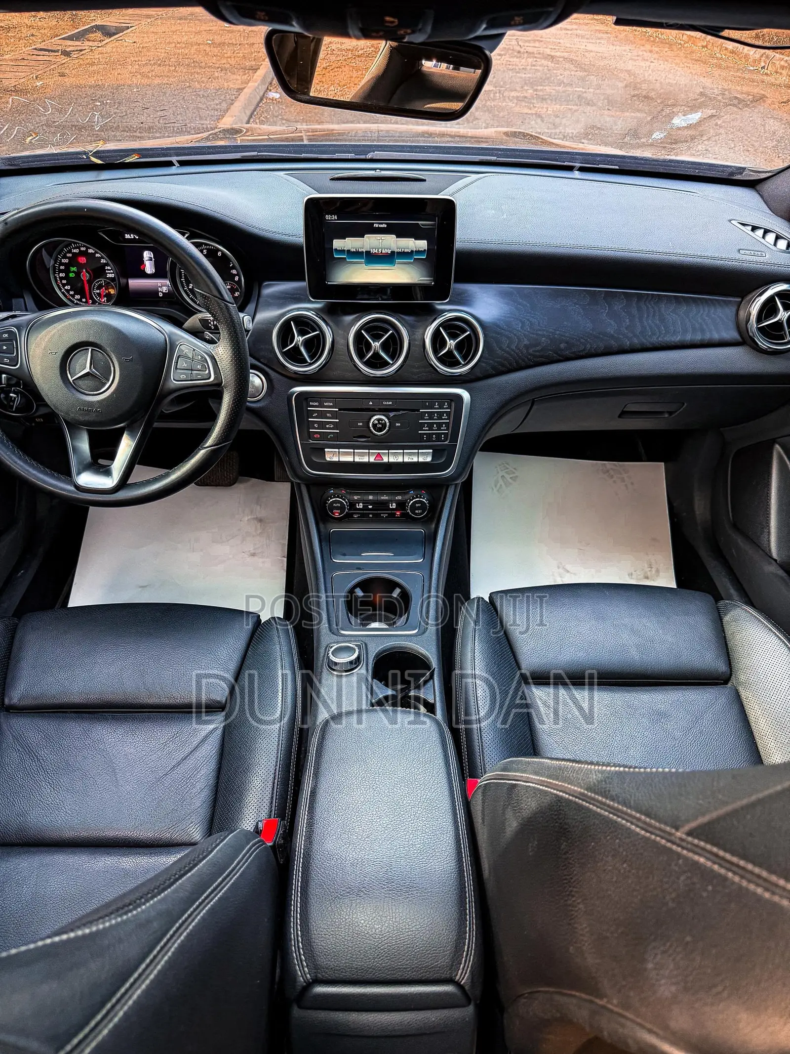 Mercedes-Benz GLA-Class 2018 Blue