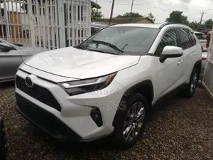 Toyota RAV4 2020 White